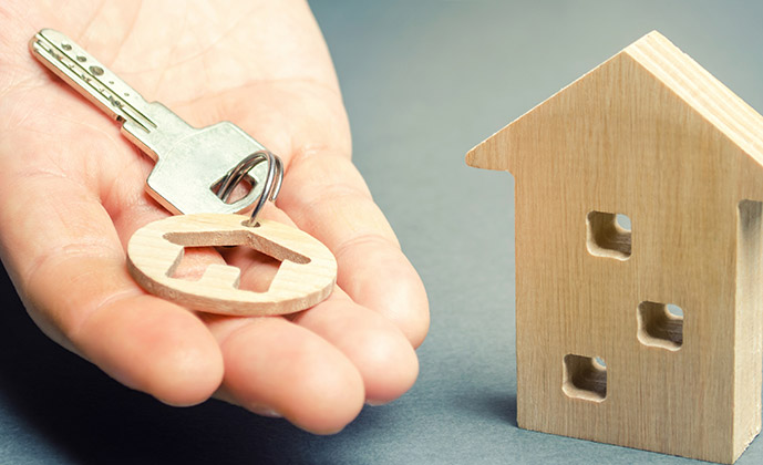 Lesena hiša na ključ